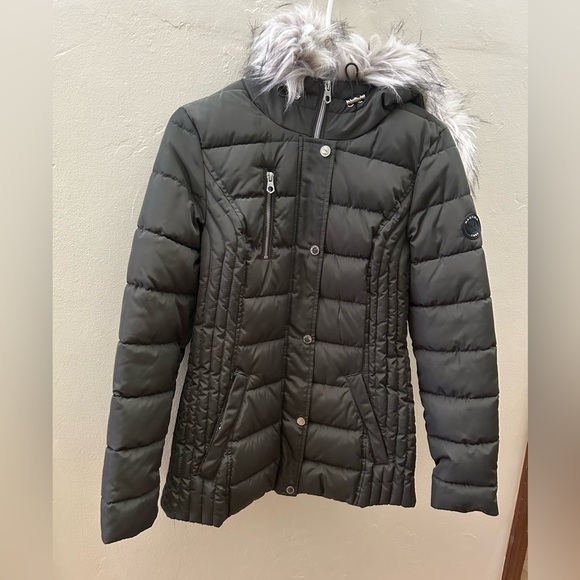Nautica Jackets & Blazers - Nautica hunter green Puffer Jacket with faux Fur hood